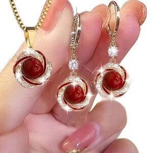 Radiant Red and Gold Necklace Set